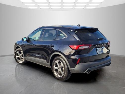 Agate Black Metallic 2025 Ford Escape ST-Line