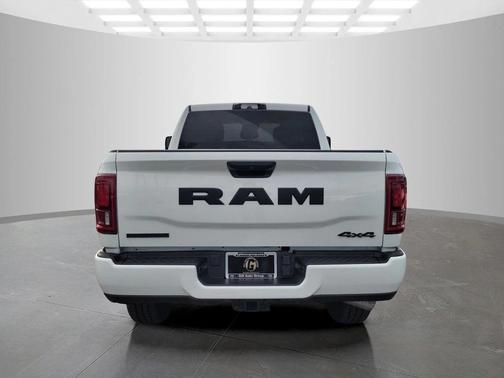 Bright White Clearcoat 2026 RAM 2500 Big Horn Crew Cab 4x4 6'4' Box
