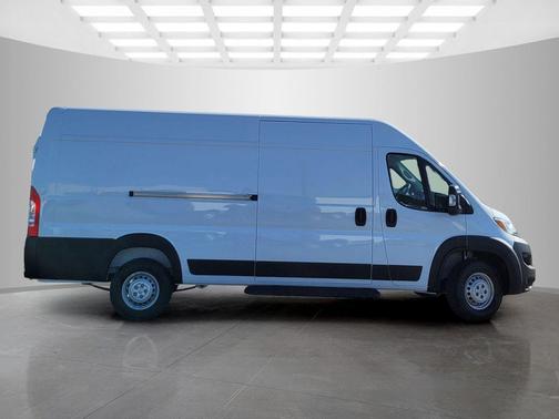 Bright White Clearcoat 2026 RAM ProMaster 3500 High Roof