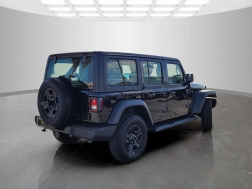 Black Clearcoat 2026 Jeep Wrangler Sport