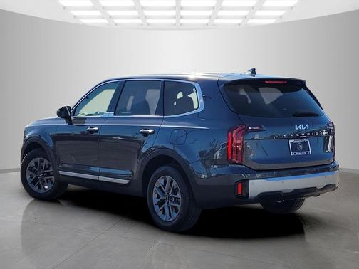2024 Kia Telluride LX