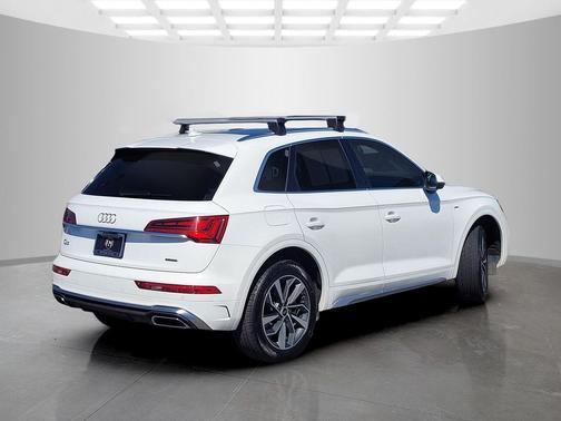 2023 Audi Q5 45 S line Premium Plus