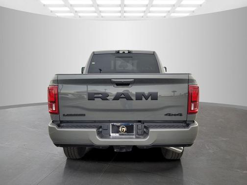 2026 RAM 2500 Laramie Crew Cab 4x4 6'4' Box