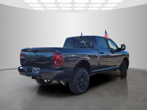 Granite Crystal Metallic Clearcoat 2026 RAM 2500 Big Horn Crew Cab 4x4 6'4' Box