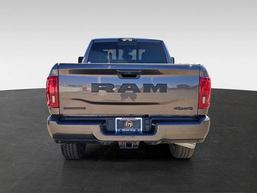 Granite Crystal Metallic Clearcoat 2026 RAM 2500 Big Horn Crew Cab 4x4 6'4' Box