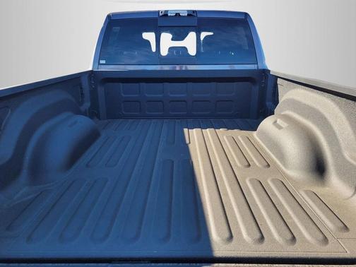Granite Crystal Metallic Clearcoat 2026 RAM 2500 Big Horn Crew Cab 4x4 6'4' Box