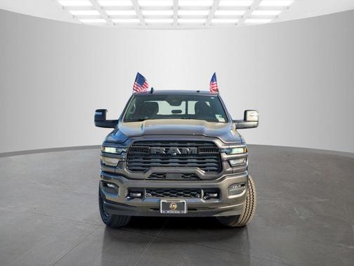 Granite Crystal Metallic Clearcoat 2026 RAM 2500 Big Horn Crew Cab 4x4 6'4' Box