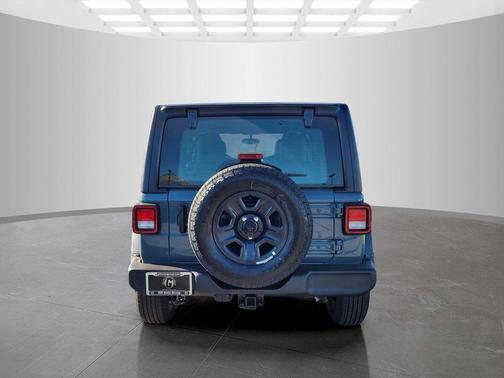 Anvil Clearcoat 2026 Jeep Wrangler Sport