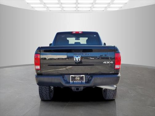 2018 RAM 2500 Tradesman Crew Cab 4x4 6'4' Box