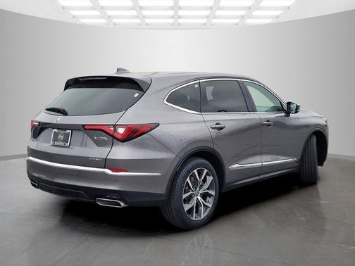 Liquid Carbon Metallic 2024 Acura MDX Technology Package