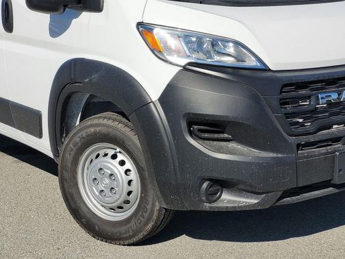2026 RAM ProMaster 1500 Low Roof
