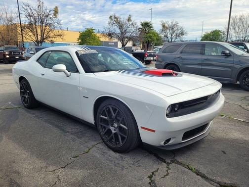 2016 Dodge Challenger R/T