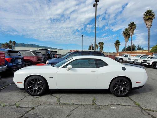 2016 Dodge Challenger R/T
