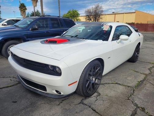 2016 Dodge Challenger R/T