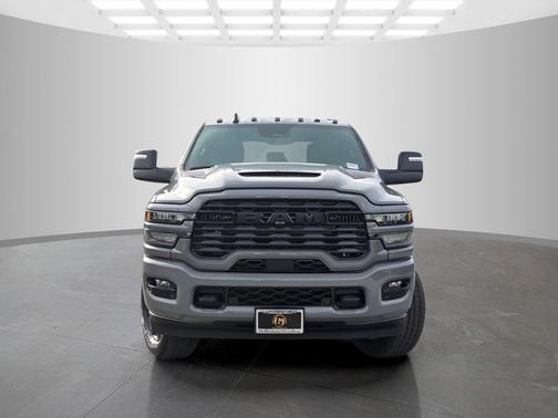 2026 RAM 2500 Black Express Crew Cab 4x4 6'4' Box