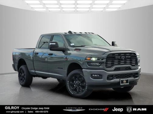 Ceramic Gray Clearcoat 2026 RAM 2500 Big Horn Crew Cab 4x4 6'4' Box
