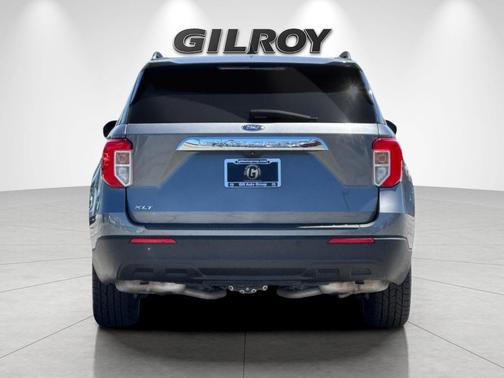 Gray Metallic 2021 Ford Explorer XLT
