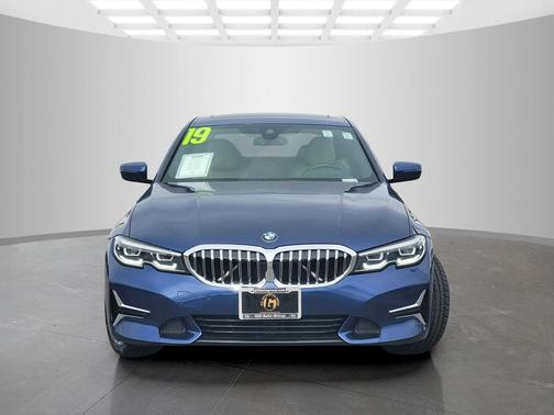 2019 BMW 330 330i