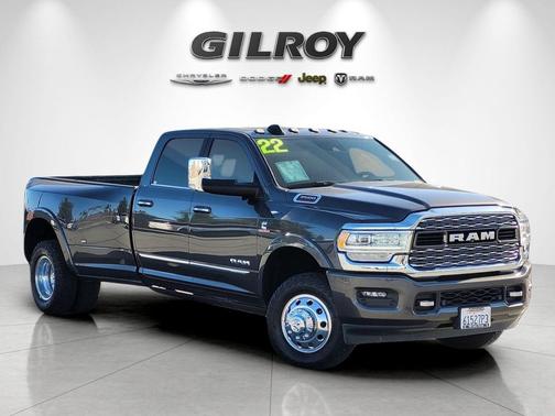 Granite Crystal Metallic Clearcoat 2022 RAM 3500 Limited Crew Cab 4x4 8' Box