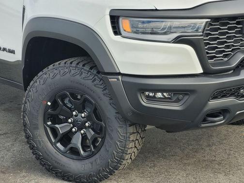 2026 RAM 1500 RHO Crew Cab 4x4 5'7' Box