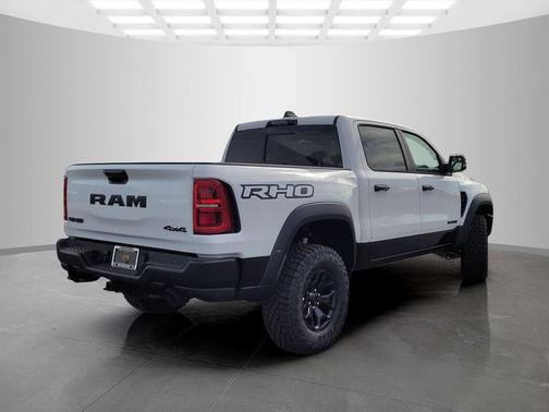 2026 RAM 1500 RHO Crew Cab 4x4 5'7' Box
