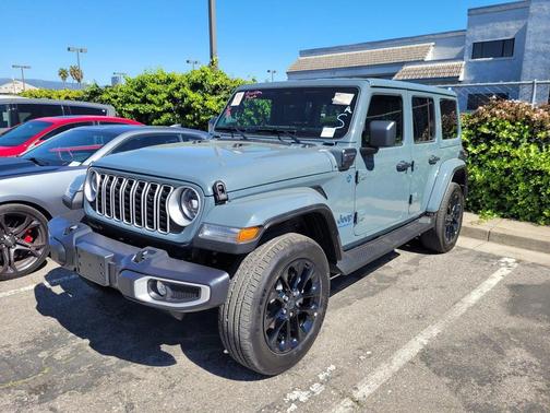 2025 Jeep Wrangler 4xe Sahara