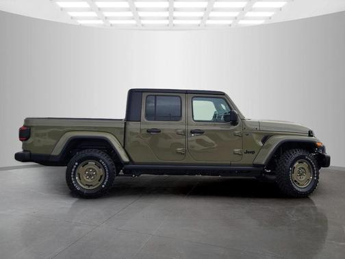 41 2026 Jeep Gladiator Willys 41 4x4