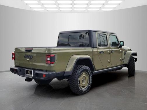 41 2026 Jeep Gladiator Willys 41 4x4