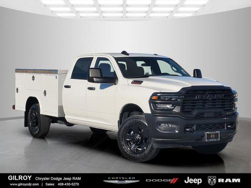 2025 RAM 2500 Tradesman Crew Cab 4x4 8' Box