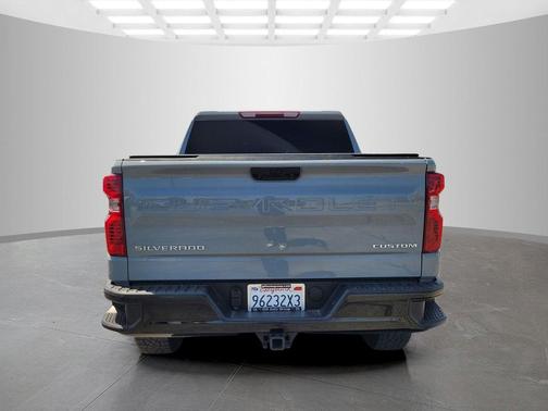 Slate Gray Metallic 2024 Chevrolet Silverado 1500 Custom Trail Boss