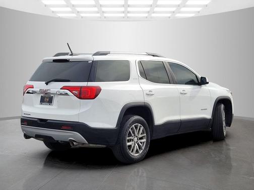 2019 GMC Acadia SLE-2