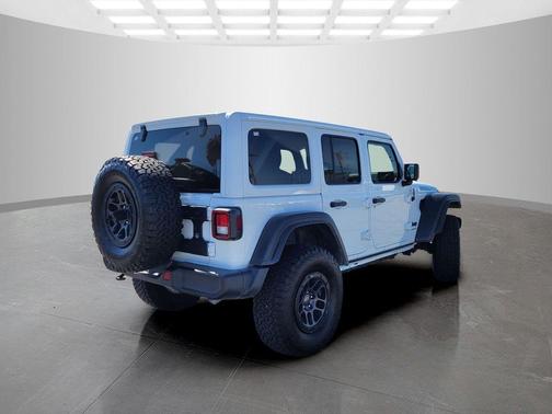 Bright White Clearcoat 2023 Jeep Wrangler 4-Door High Tide 4x4