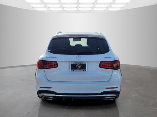 2022 Mercedes-Benz GLC 300 4MATIC