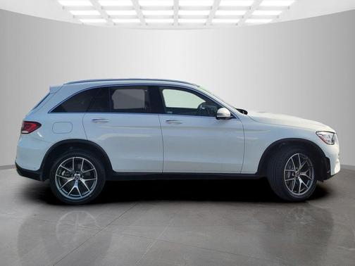 2022 Mercedes-Benz GLC 300 4MATIC