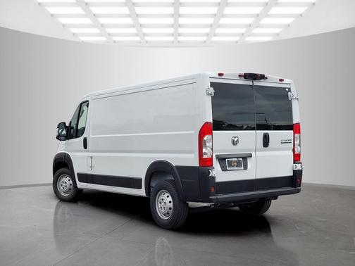 2023 RAM ProMaster 2500 Base