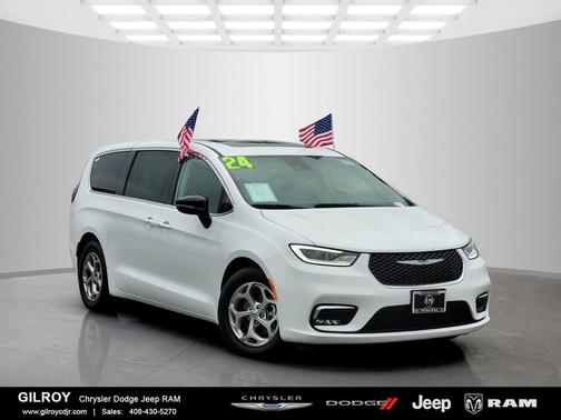 Bright White Clearcoat 2024 Chrysler Pacifica Limited