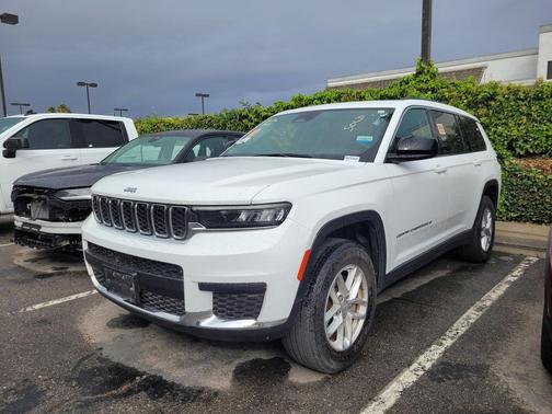 2023 Jeep Grand Cherokee L Laredo