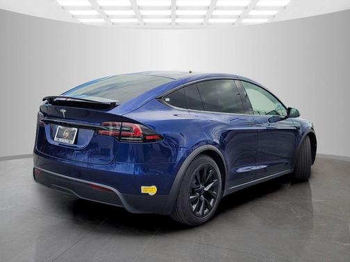 Deep Blue Metallic 2022 Tesla Model X Dual Motor All-Wheel Drive