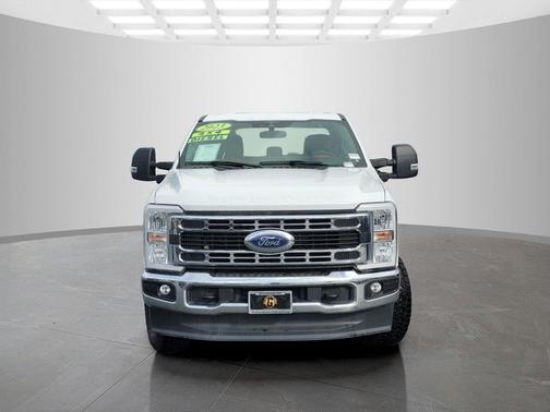 2023 Ford F-250 XLT