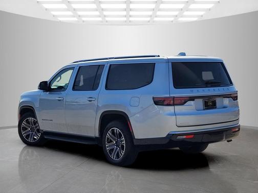 2023 Jeep Wagoneer L Series II 4x4