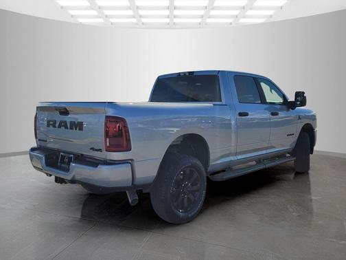 2026 RAM 2500 Big Horn Crew Cab 4x4 6'4' Box