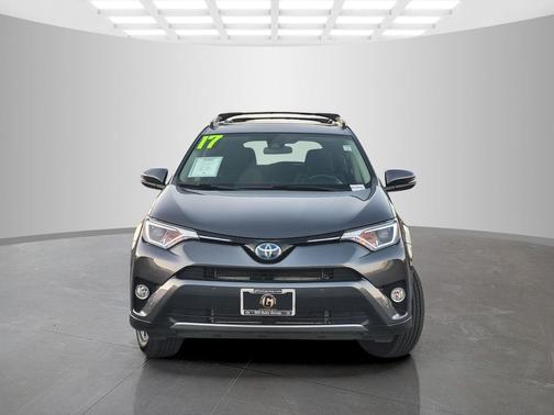 2017 Toyota RAV4 Hybrid XLE