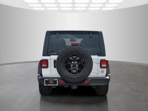 Bright White Clearcoat 2026 Jeep Wrangler Willys