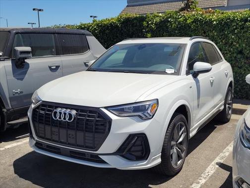 2024 Audi Q3 45 S line Premium Plus