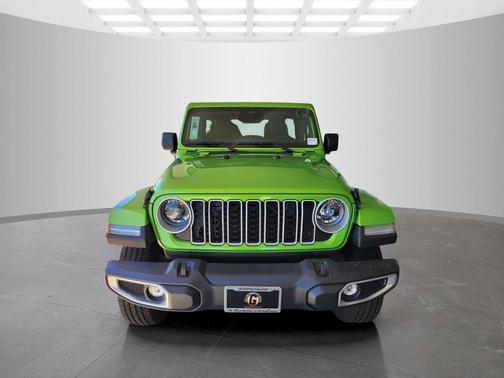 mojito clearcoat 2026 Jeep Wrangler 4-Door Sahara 4x4