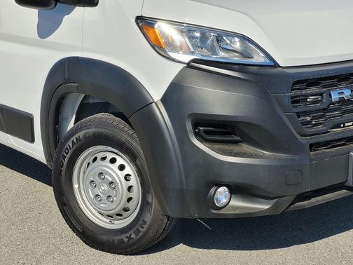 2026 RAM ProMaster 2500 Tradesman