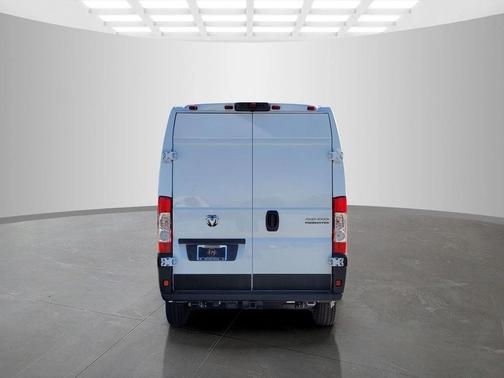 Bright White Clearcoat 2026 RAM ProMaster 2500 Tradesman