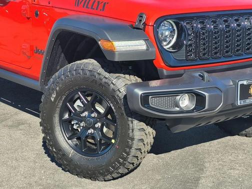 Firecracker Red Clearcoat 2026 Jeep Wrangler Willys