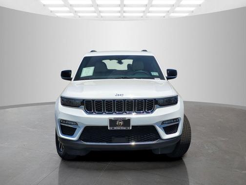 Bright White Clearcoat 2023 Jeep Grand Cherokee Limited