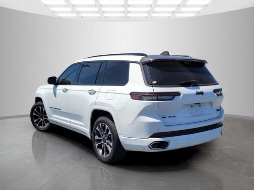 Bright White Clearcoat 2022 Jeep Grand Cherokee L Overland